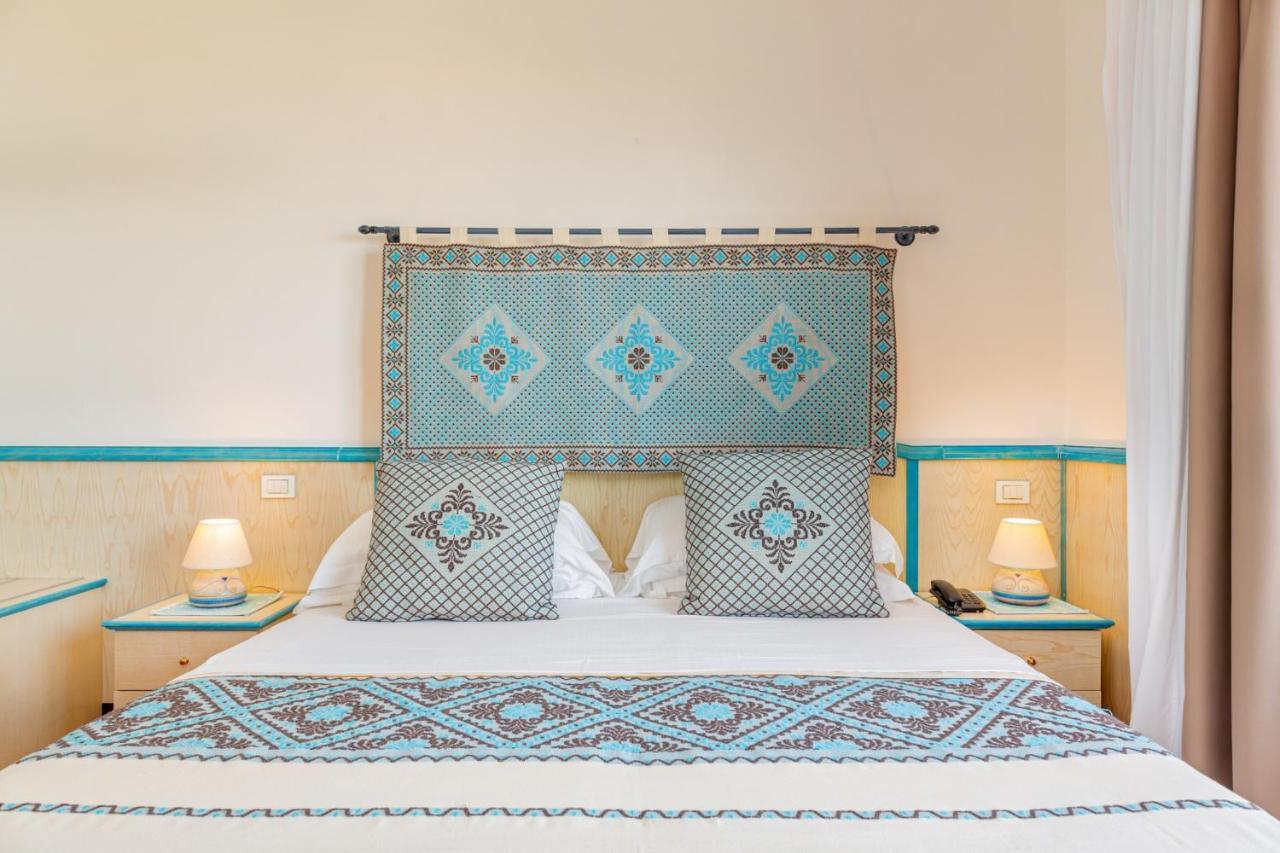 Il Borgo Bagabaga - Exclusive Country Retreat Hotel Castelsardo Bagian luar foto